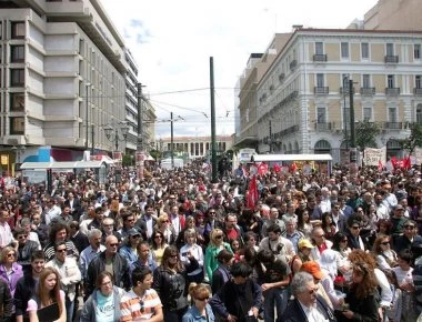 Πολυνομοσχέδιο «φωτιά» της κυβέρνησης για απεργίες και επιδόματα